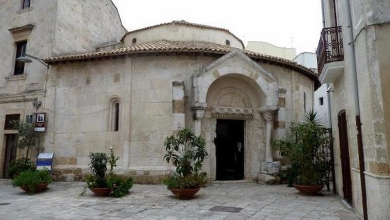 San Giovanni al Sepolcro: simboli, segreti e misteri di una chiesa medievale.